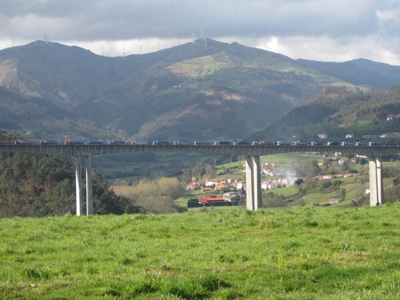 Viaducto de San Pedro en Cudillero